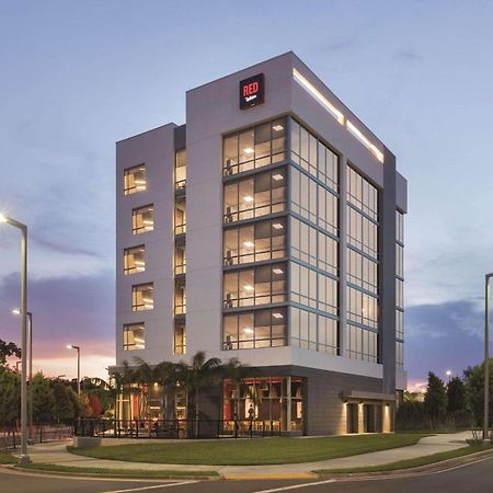 فندق Radisson Red Miami Airport ميامي سبرينغز المظهر الخارجي الصورة