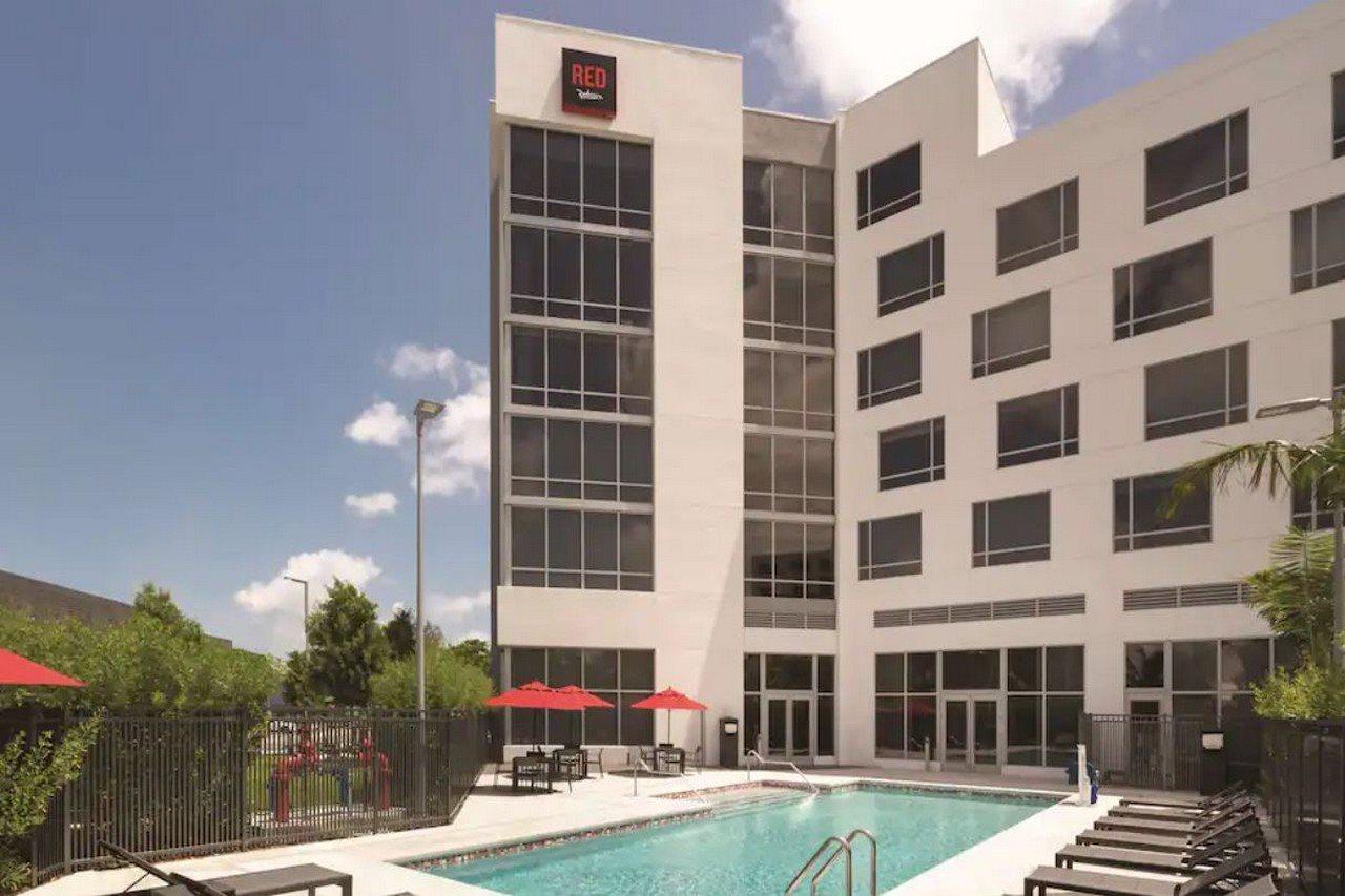 فندق Radisson Red Miami Airport ميامي سبرينغز المظهر الخارجي الصورة