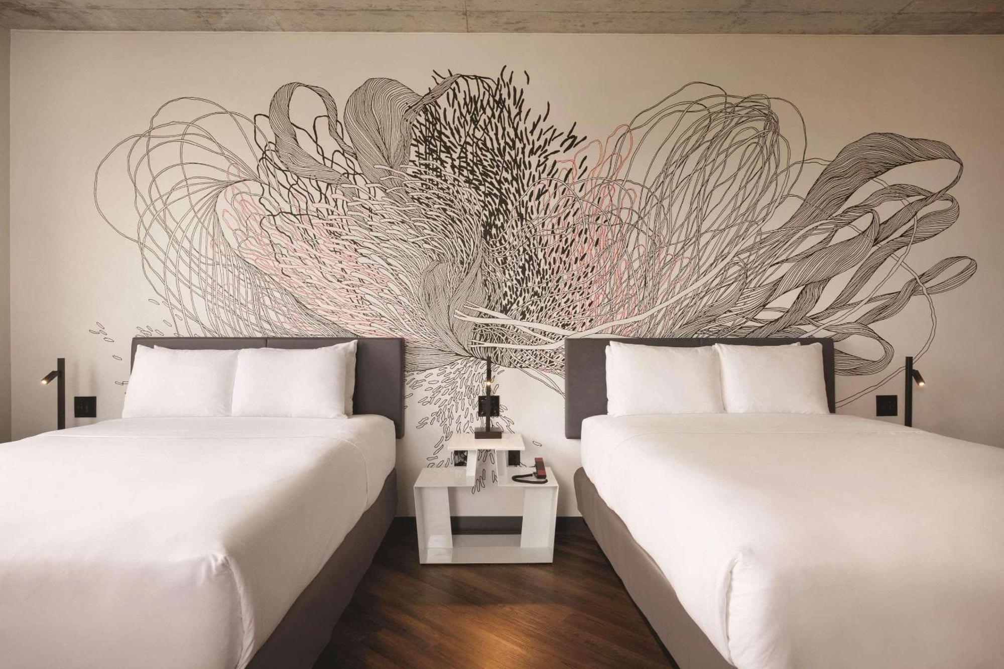 فندق Radisson Red Miami Airport ميامي سبرينغز المظهر الخارجي الصورة