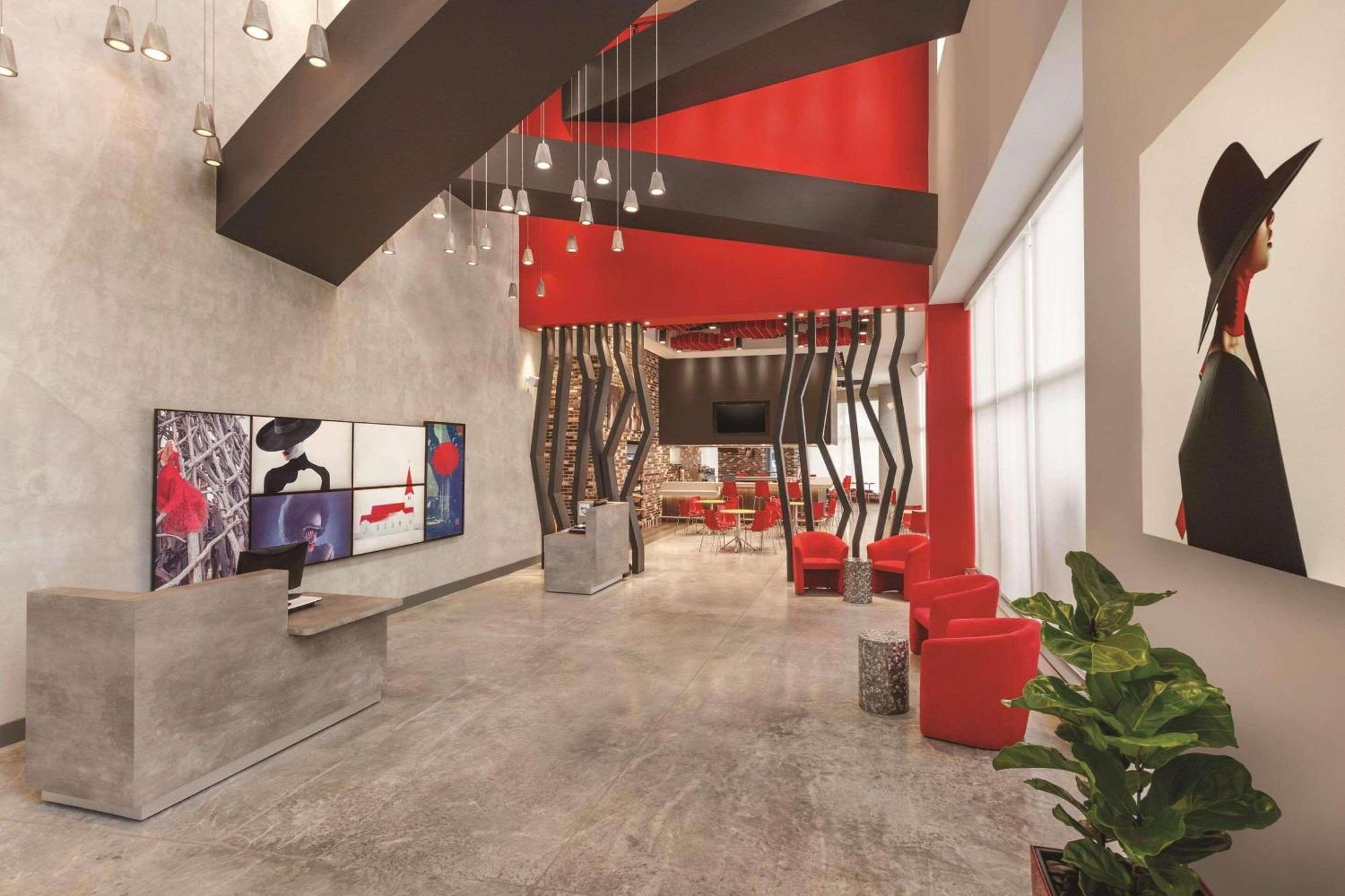 فندق Radisson Red Miami Airport ميامي سبرينغز المظهر الخارجي الصورة